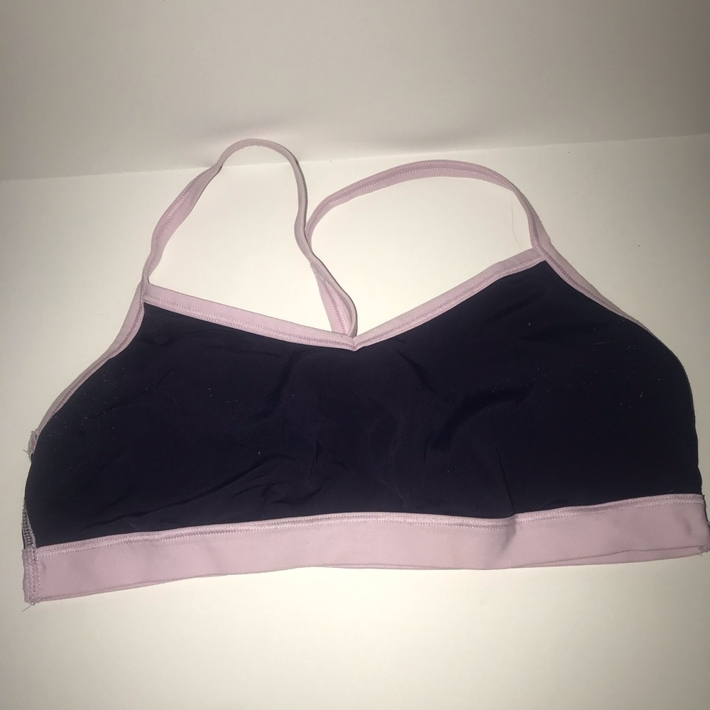 Aerie Sports Bra - Size Large - removable pads
